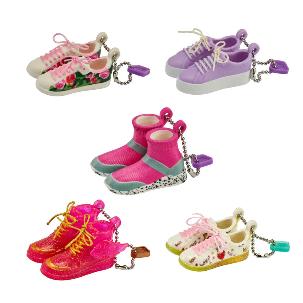 Real Littles Sneakers Mystery Full Set 12 Packs