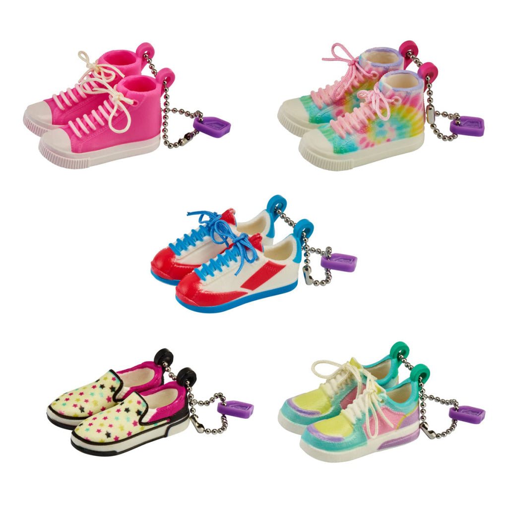 Real Littles Sneakers Mystery Full Set 12 Packs